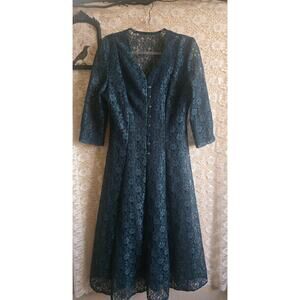 Vintage 80s/90s Betsy's Things Forest Green Lace Button-Front Midi Dress
